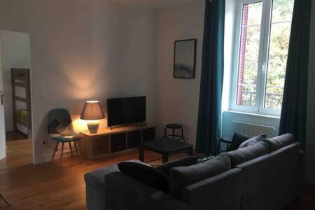 Magnifique Et Lumineux Appartement Au Coeur Du Sancy Сен-Нектер Екстериор снимка